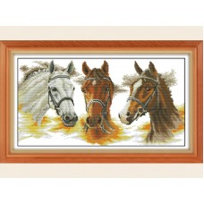 Набор для вышивания крестиком "Три лошади" D039